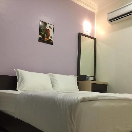 Hi Star Hotel Sitiawan Buitenkant foto